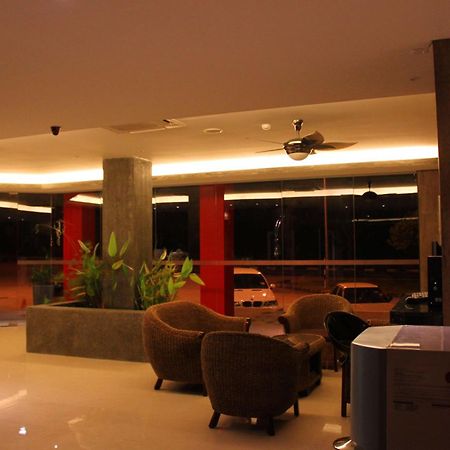 Hotel Time Boutique Nilai Exteriér fotografie
